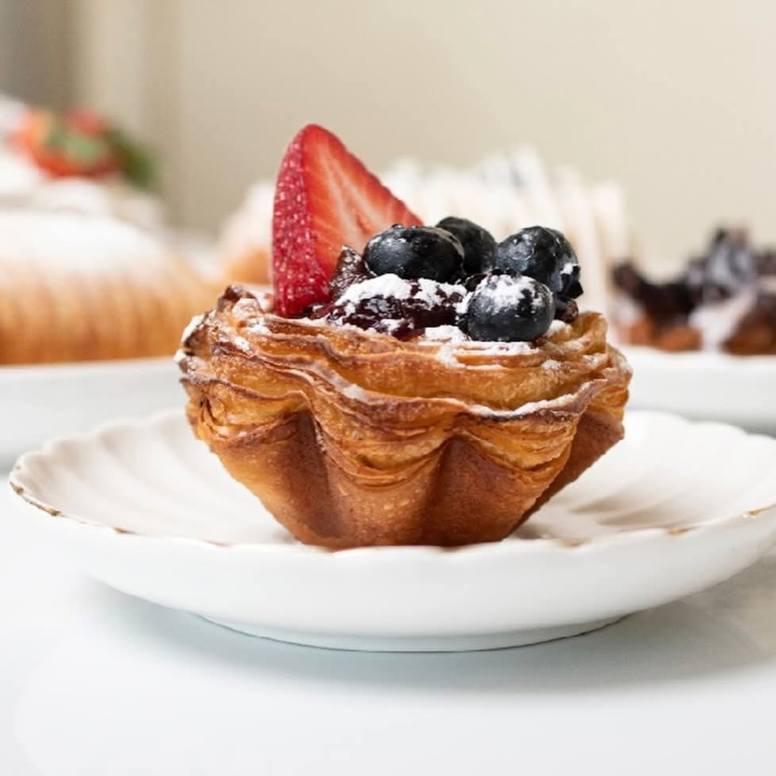 Pieza individual con frutos rojos